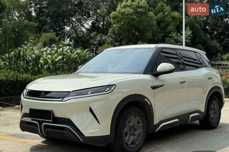BYD Yuan Up 2024