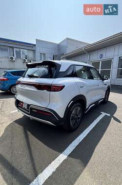 Внедорожник / Кроссовер BYD Yuan Up 2024 в 