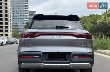 Позашляховик / Кросовер BYD Yuan Up 2024 в 