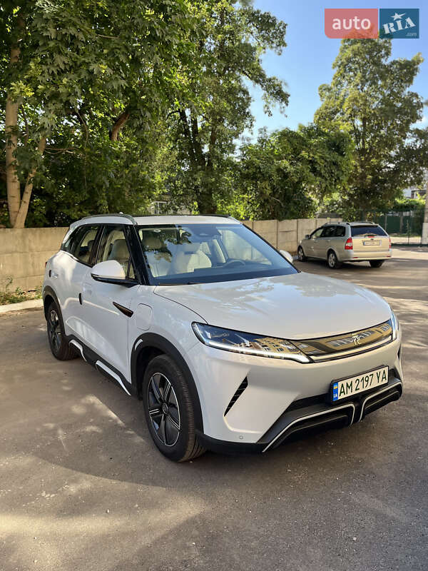 Внедорожник / Кроссовер BYD Yuan Up 2024 в 