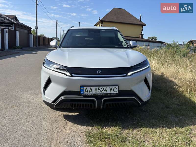 Внедорожник / Кроссовер BYD Yuan Up 2024 в 