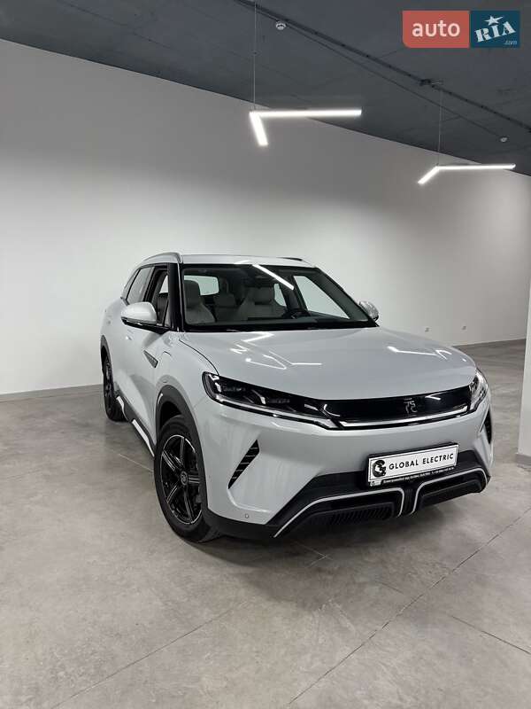 Позашляховик / Кросовер BYD Yuan Up 2024 в Чернівцях фото 3 Позашляховик / Кросовер BYD Yuan Up 2024 в Чернівцях