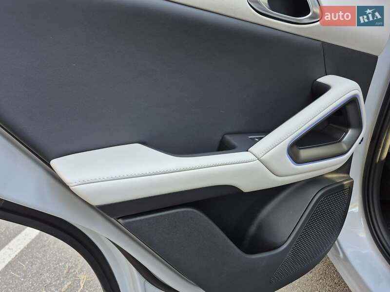 Внедорожник / Кроссовер BYD Yuan Up 2025 в Шевченково