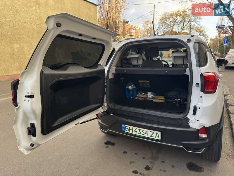 Внедорожник / Кроссовер BYD Yuan 2021 в Одессе