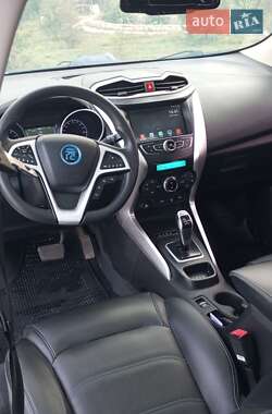 Внедорожник / Кроссовер BYD Yuan 2018 в 