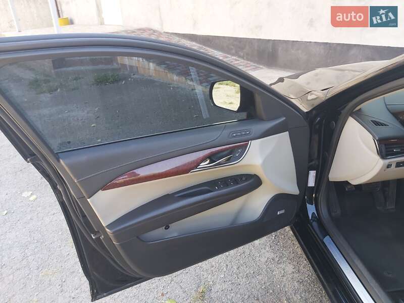 Седан Cadillac ATS 2013 в Жовтих Водах