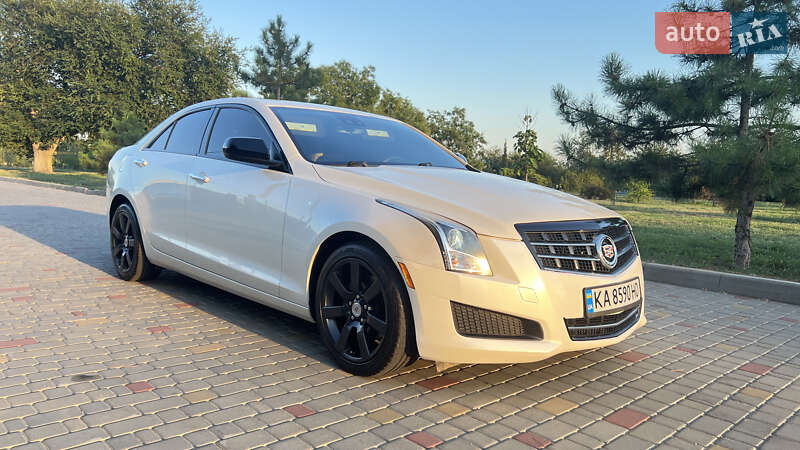 Седан Cadillac ATS 2013 в Измаиле