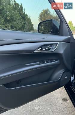 Седан Cadillac ATS 2013 в 