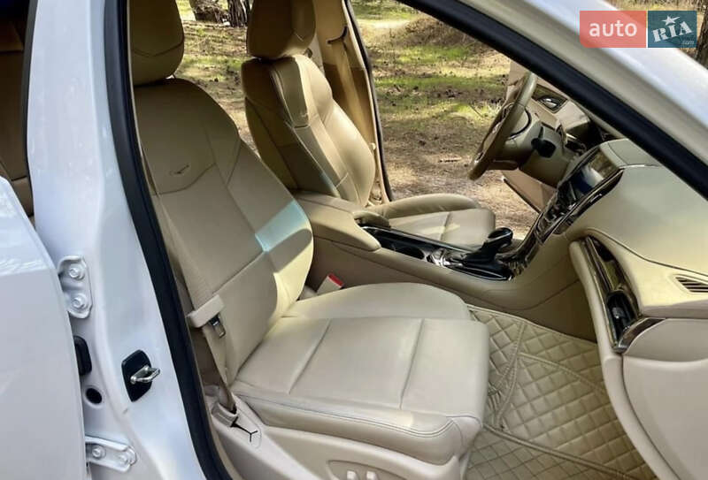 Седан Cadillac ATS 2014 в Полтаве