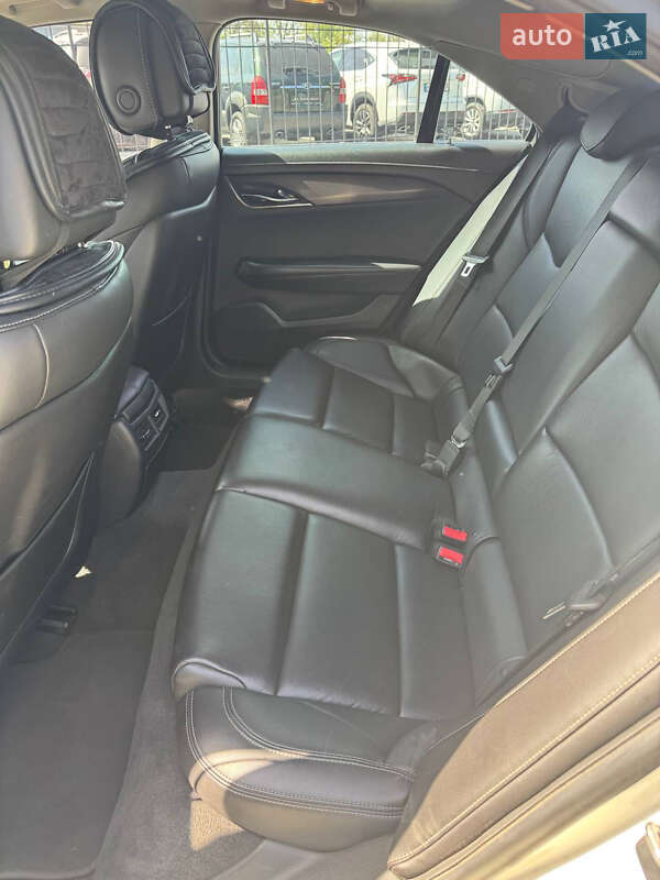 Седан Cadillac ATS 2014 в Киеве
