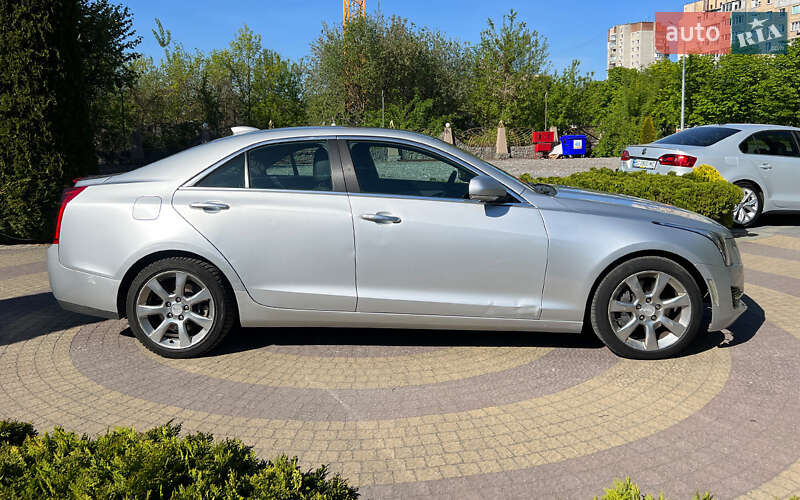 Седан Cadillac ATS 2015 в Львові