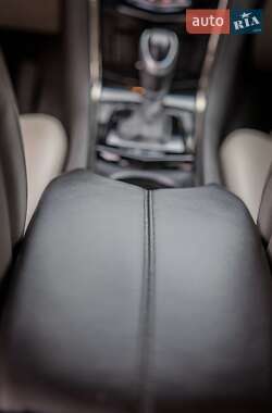 Седан Cadillac ATS 2012 в 