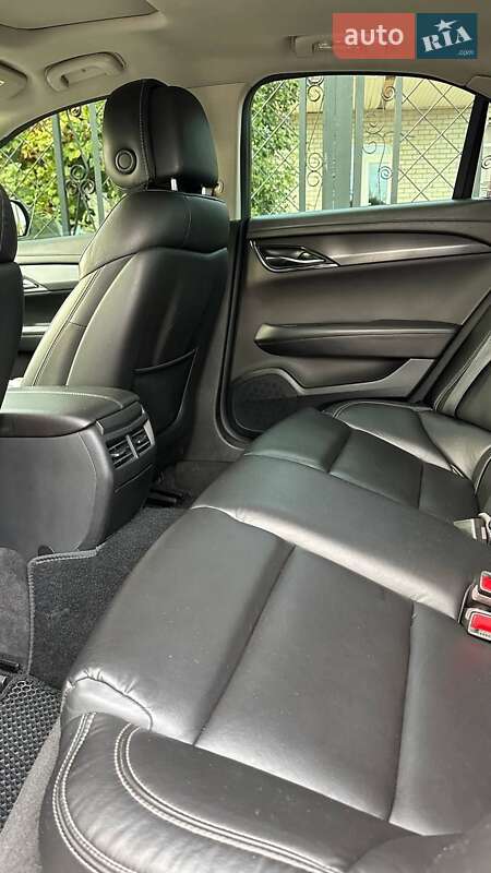 Седан Cadillac ATS 2013 в Пятихатках