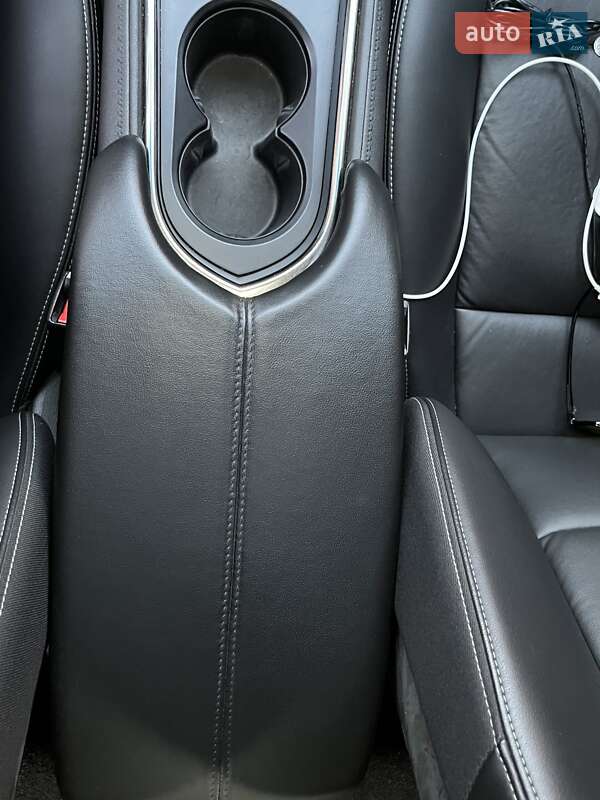 Седан Cadillac ATS 2014 в Києві