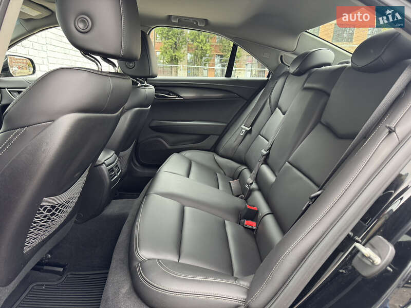 Седан Cadillac ATS 2016 в Києві