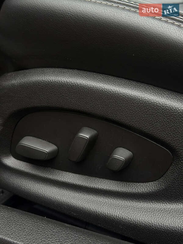 Седан Cadillac ATS 2014 в Києві