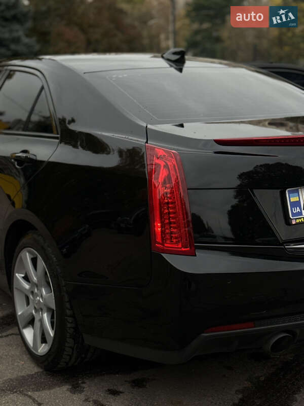 Седан Cadillac ATS 2014 в Києві