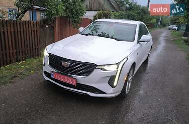 Седан Cadillac CT4 2020 в Городище