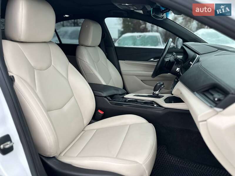 Седан Cadillac CT4 2020 в Киеве фото 17 Седан Cadillac CT4 2020 в Киеве