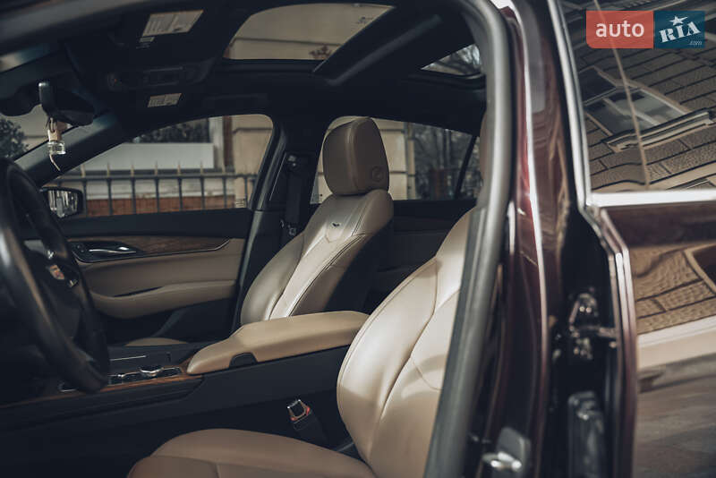 Седан Cadillac CT5 2020 в Одессе