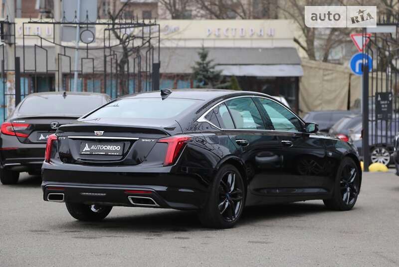 Седан Cadillac CT5 2021 в Киеве