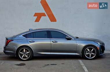 Седан Cadillac CT5 2021 в 