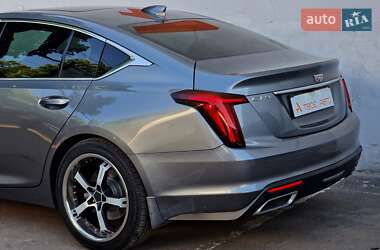 Седан Cadillac CT5 2021 в 