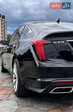 Седан Cadillac CT5 2021 в 