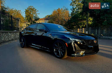 Седан Cadillac CT5 2022 в 