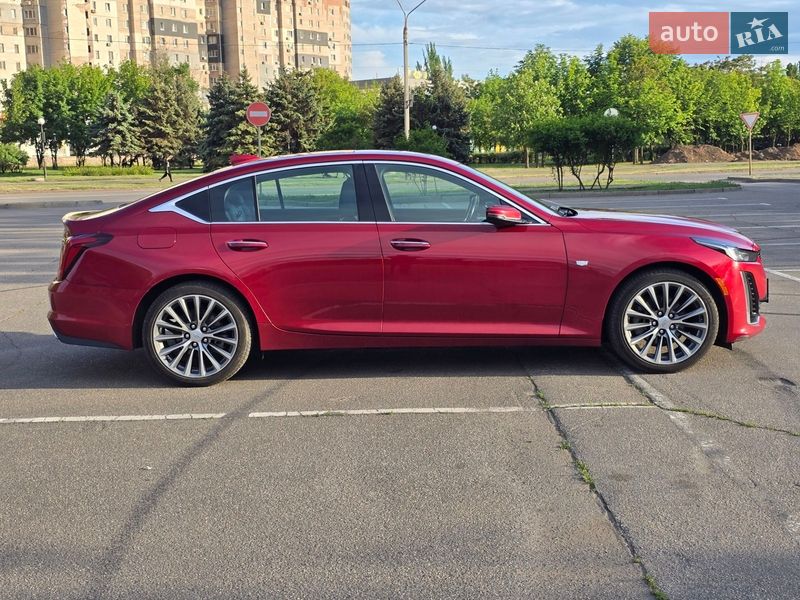 Седан Cadillac CT5 2020 в Кривом Роге