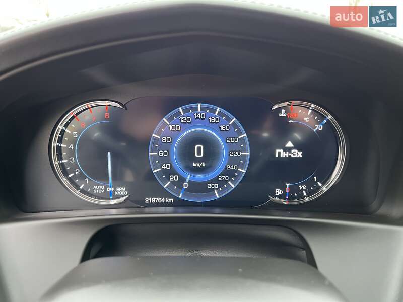 Седан Cadillac CT6 2016 в Кременчуці фото 40 Седан Cadillac CT6 2016 в Кременчуці