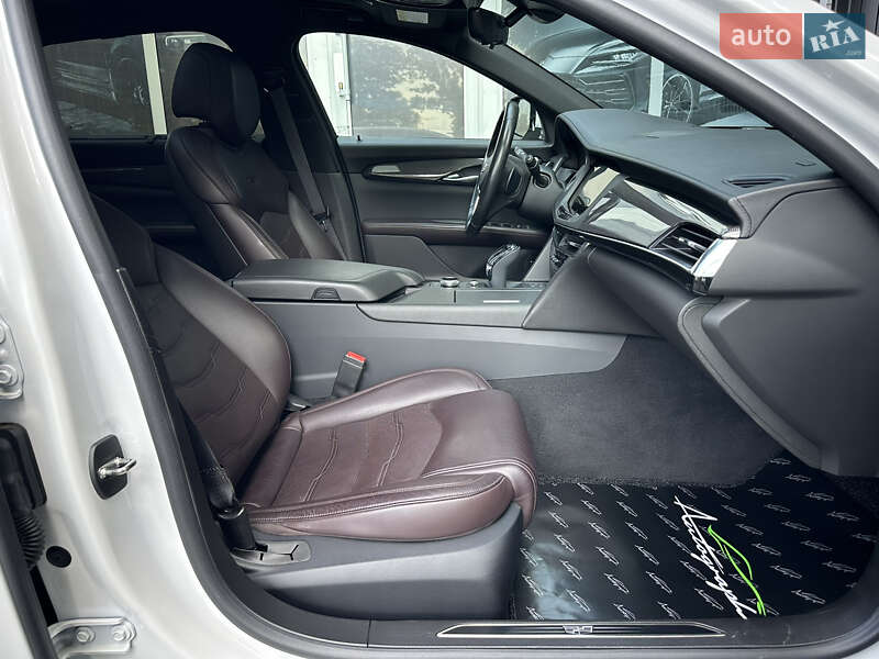 Седан Cadillac CT6 2019 в Киеве