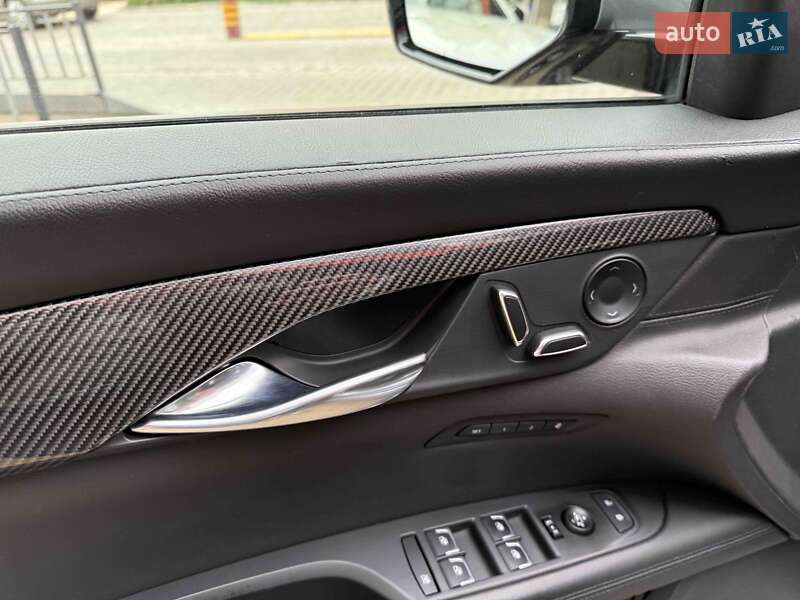 Седан Cadillac CT6 2019 в Львове