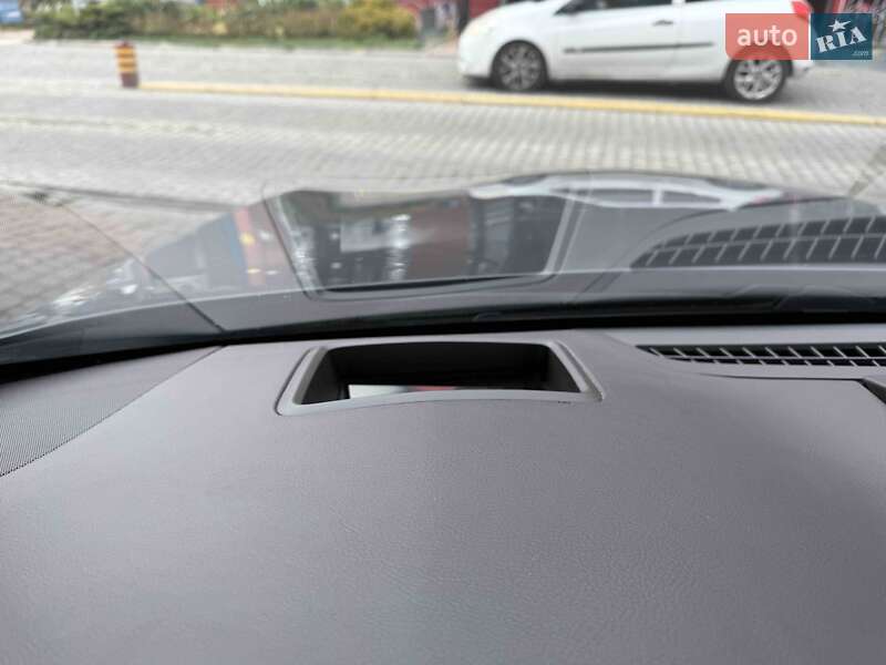 Седан Cadillac CT6 2019 в Львове