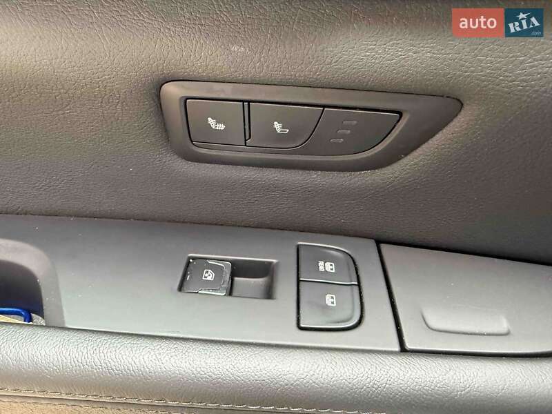 Седан Cadillac CT6 2019 в Львове