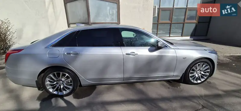 Cadillac CT6 2016 VIN 1G6KE5R61GU142328 фото оголошення 7 з 78