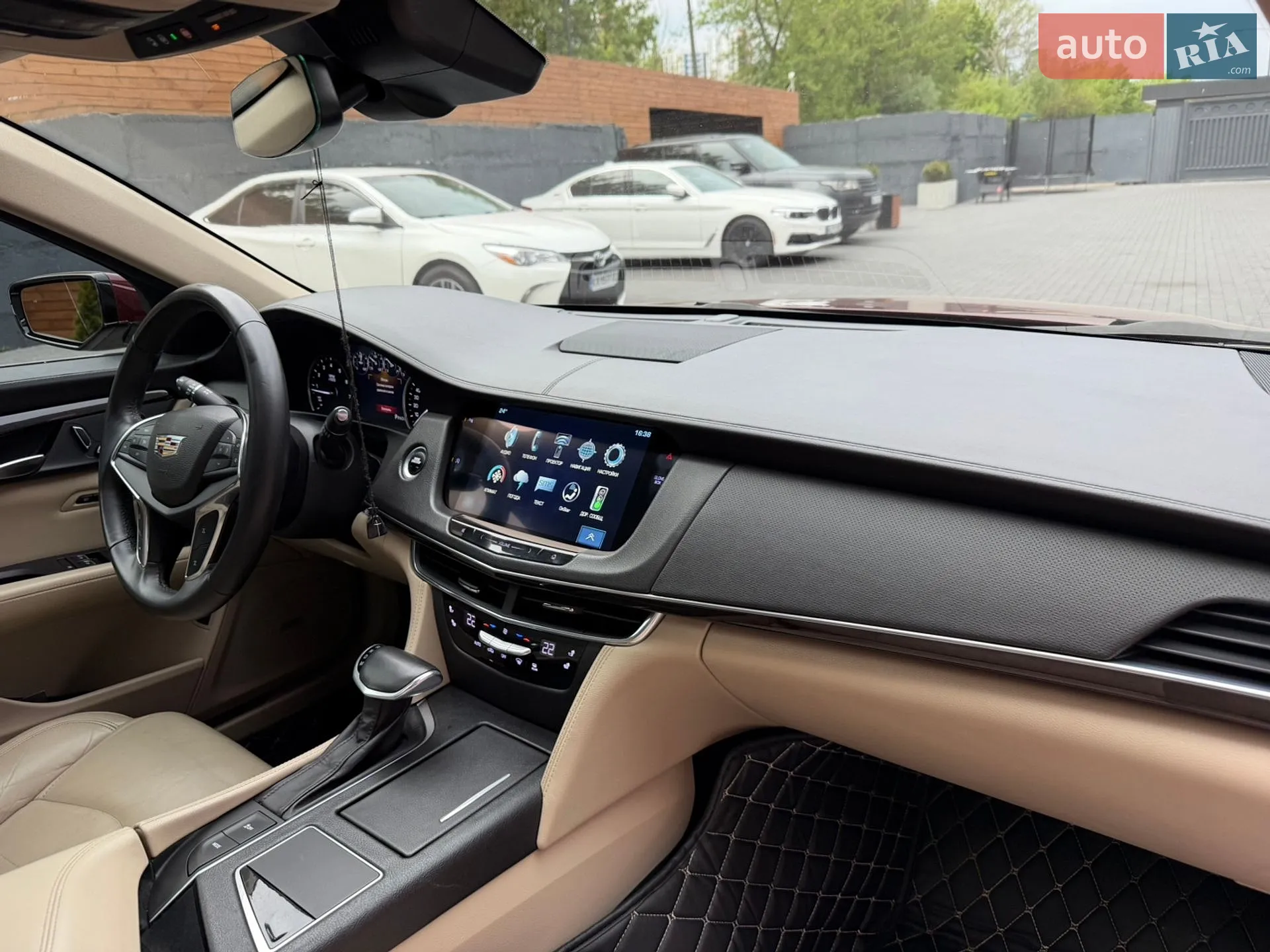 Cadillac CT6 2016 VIN 1G6KB5RS2HU130258 фото оголошення 9 з 18