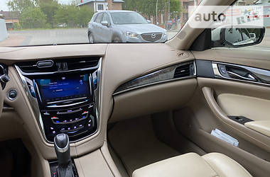Седан Cadillac CTS 2013 в 