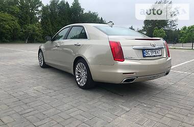 Седан Cadillac CTS 2014 в Львові