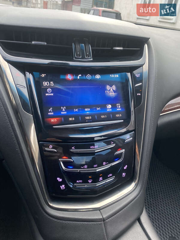 Седан Cadillac CTS 2014 в Новомосковске