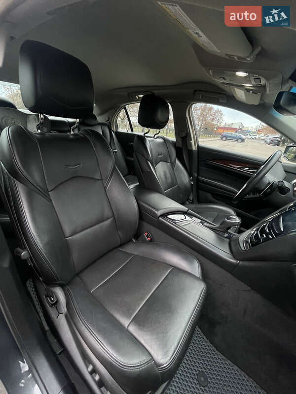 Седан Cadillac CTS 2014 в Новомосковске