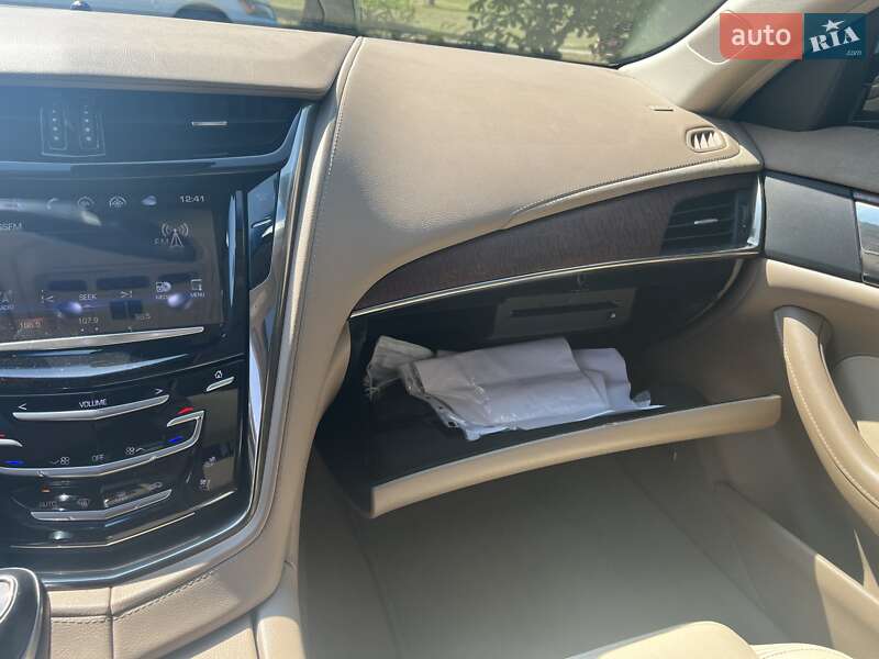 Седан Cadillac CTS 2014 в Борисполі