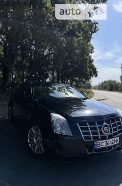 Седан Cadillac CTS 2012 в Львові