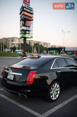 Седан Cadillac CTS 2014 в Львові