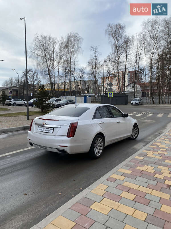 Седан Cadillac CTS 2015 в Тернополе