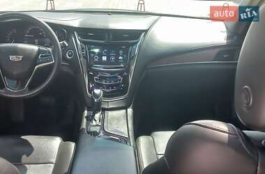 Седан Cadillac CTS 2015 в 