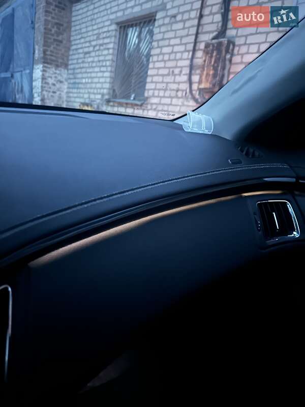 Седан Cadillac CTS 2008 в Дніпрі
