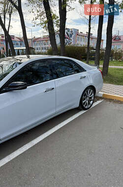 Седан Cadillac CTS 2013 в 