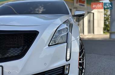 Седан Cadillac CTS 2016 в 