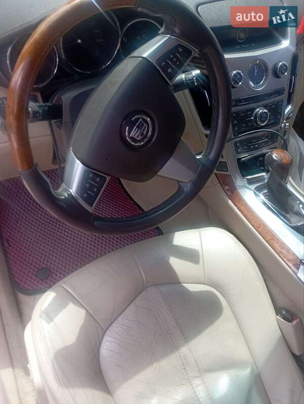 Седан Cadillac CTS 2008 в Вознесенске